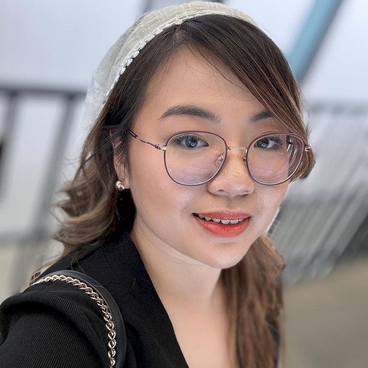 Ci Kez •A Skincare Storyteller