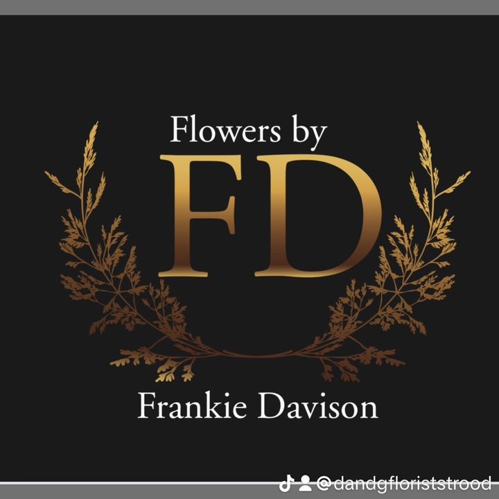 Flowers by Frankie Davison