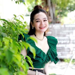 Ngân Lấp Lánh