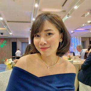 ปารี มีของ