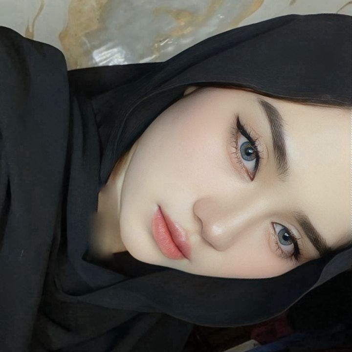 AZRA ALMAHYRA22