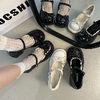 Thuymelody sneaker