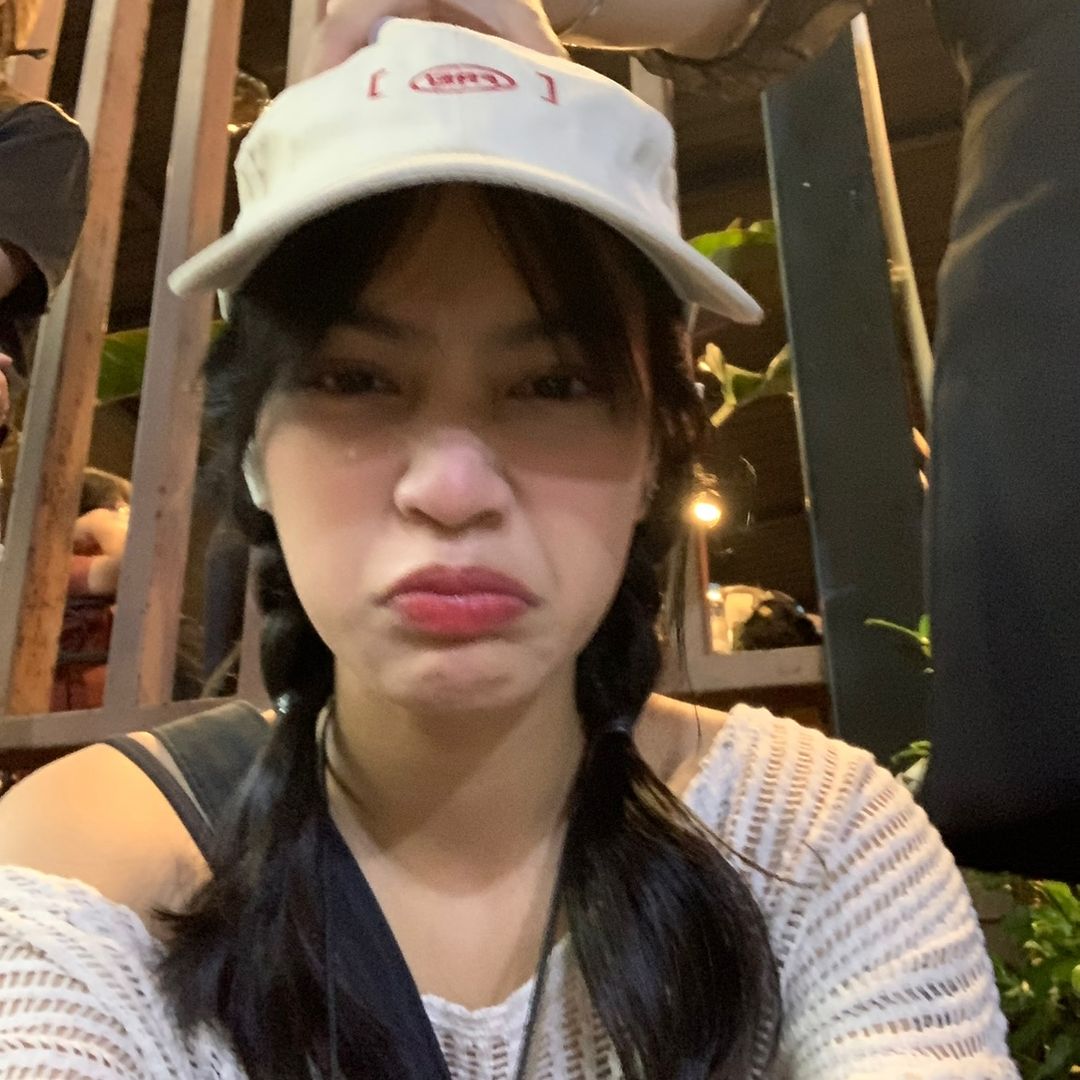 เด็กหญิงฟ้าใสเคิ้บ
