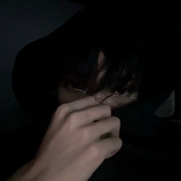 kuro?.