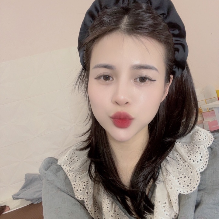 Nhung Nhung Nè 💋