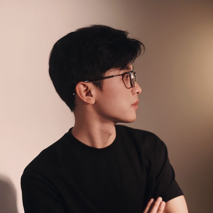 Khói 🎙️