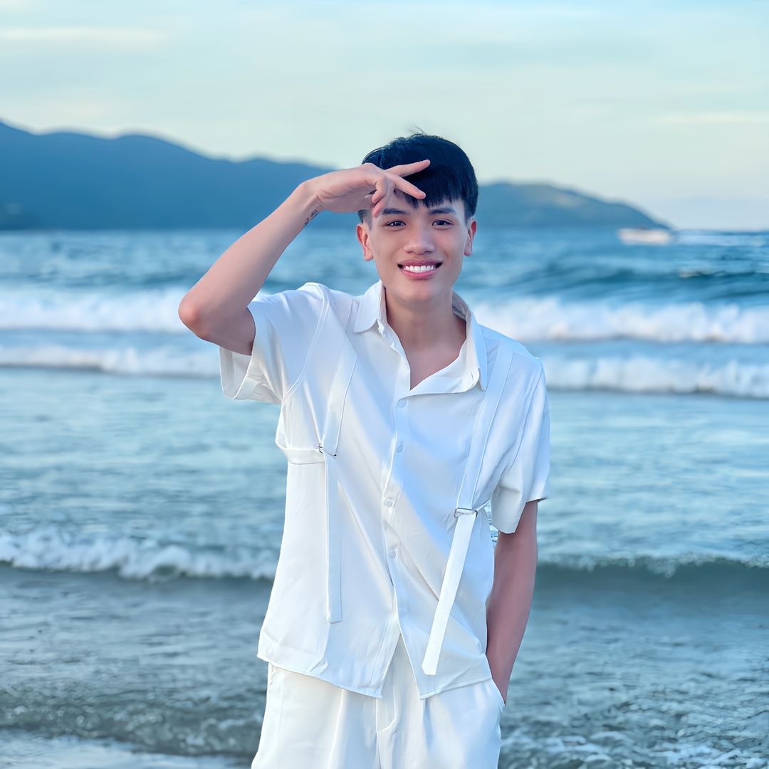 🔥Khoẻ Nguyễn🌈