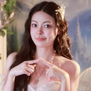 Sunflowava (AVA) 🌻🤍