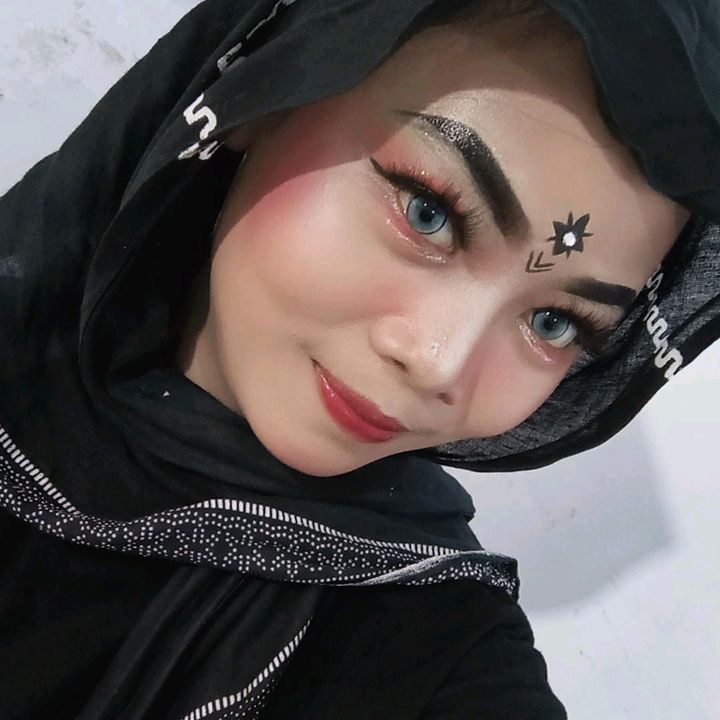 alvinaa ᥫ᭡