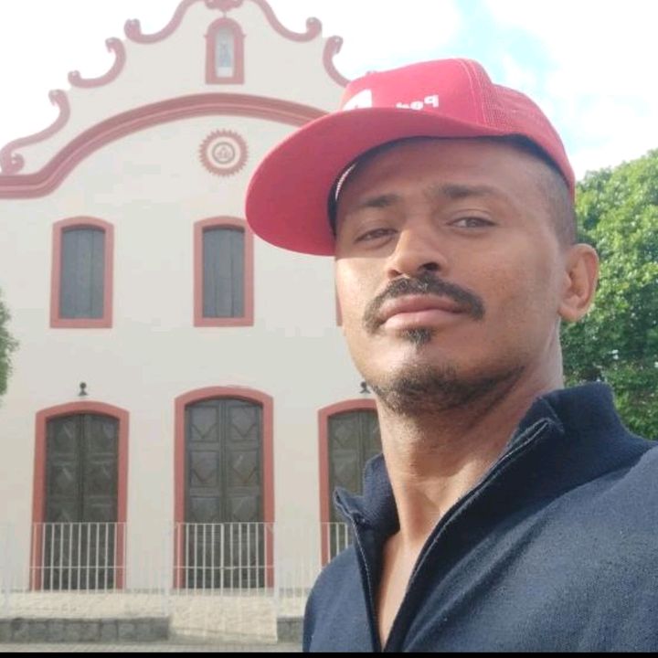 Geneci Titânico