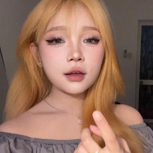 Li lạnh lùng lắm :<
