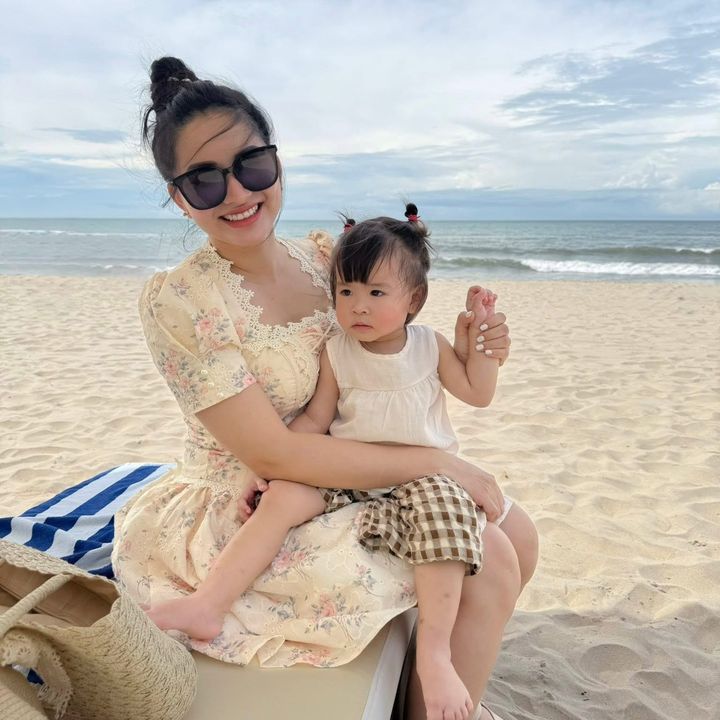 Thanh Thanh - Làm Mẹ