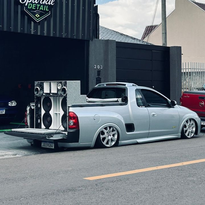 Juditi_garagem