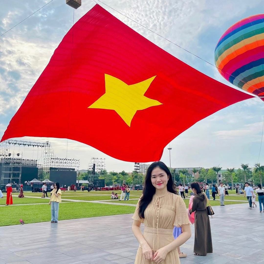 Mẹ Cam Duyên Trần