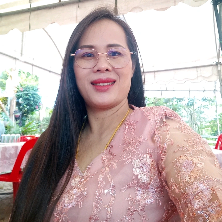 คุณกิ๊กอุปกรณ์พี่ช่าง