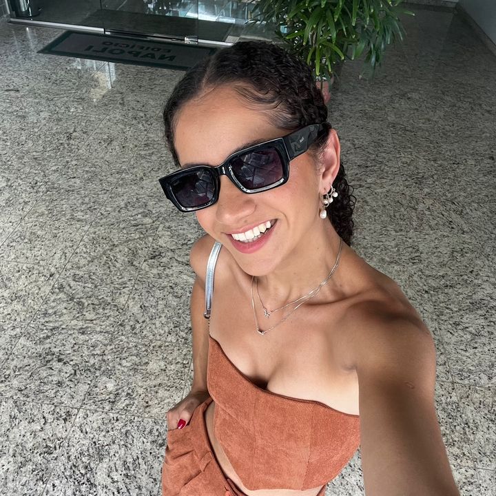 Victória Delaparte