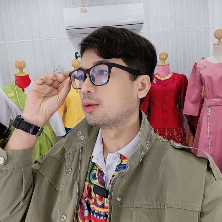 เฮือนคำกอง ผ้าเงินล้