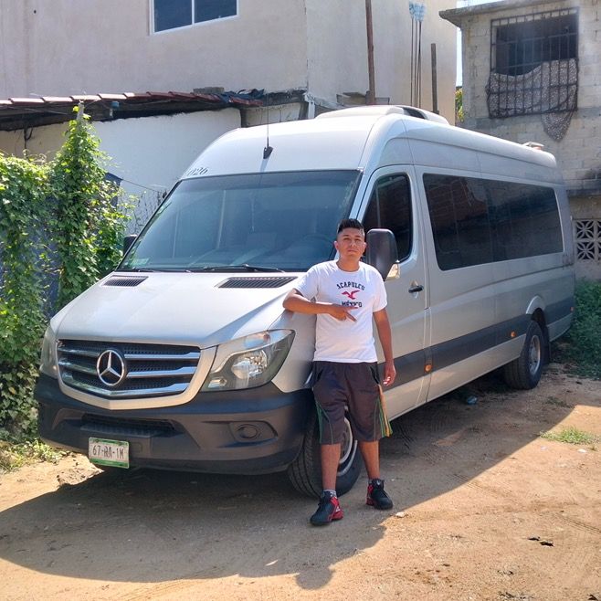 Giovanni_El_Niño_Bus