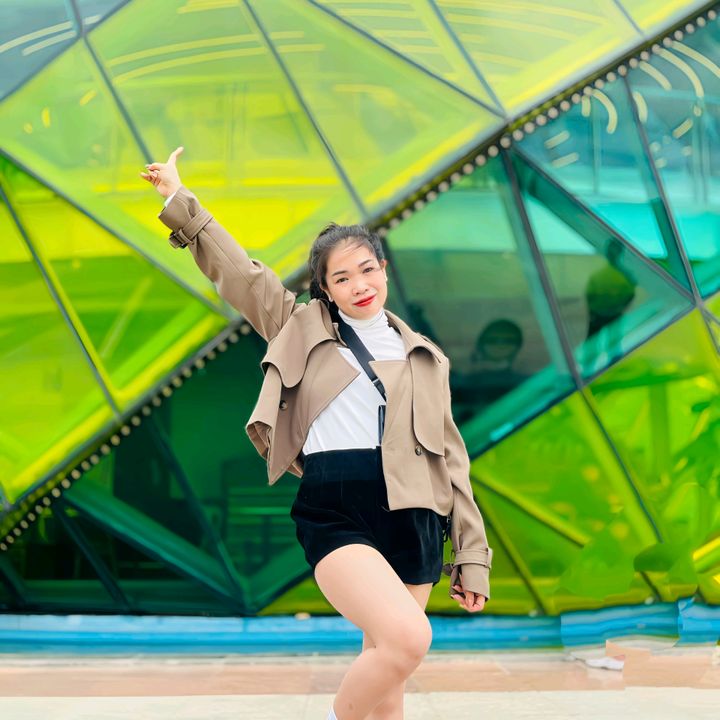 Thủy Thích Review