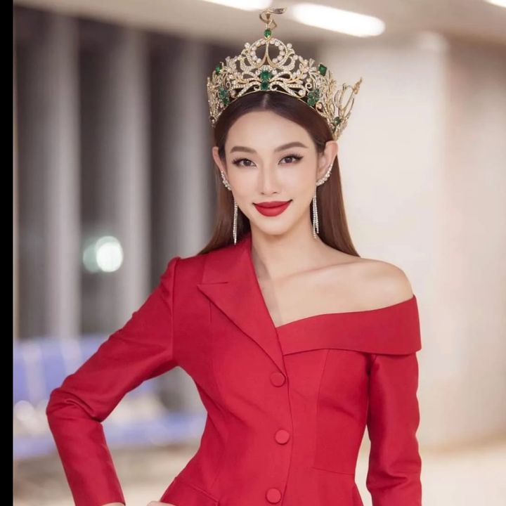Nguyễn Thúc Thùy Tiên