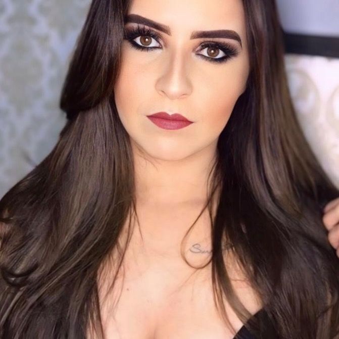 Flávia Santana
