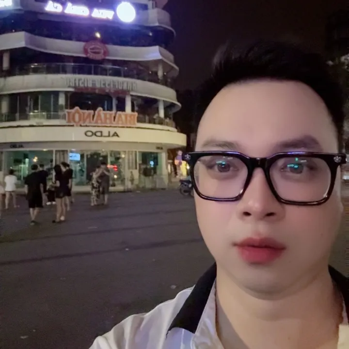 Mai Huy Hoàng