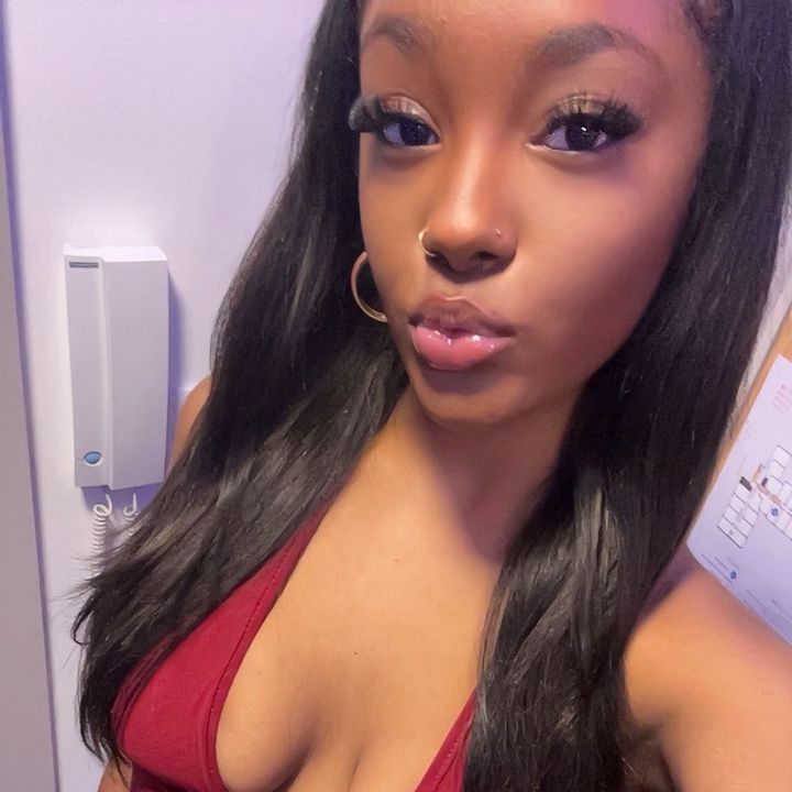 shivani🫶🏽