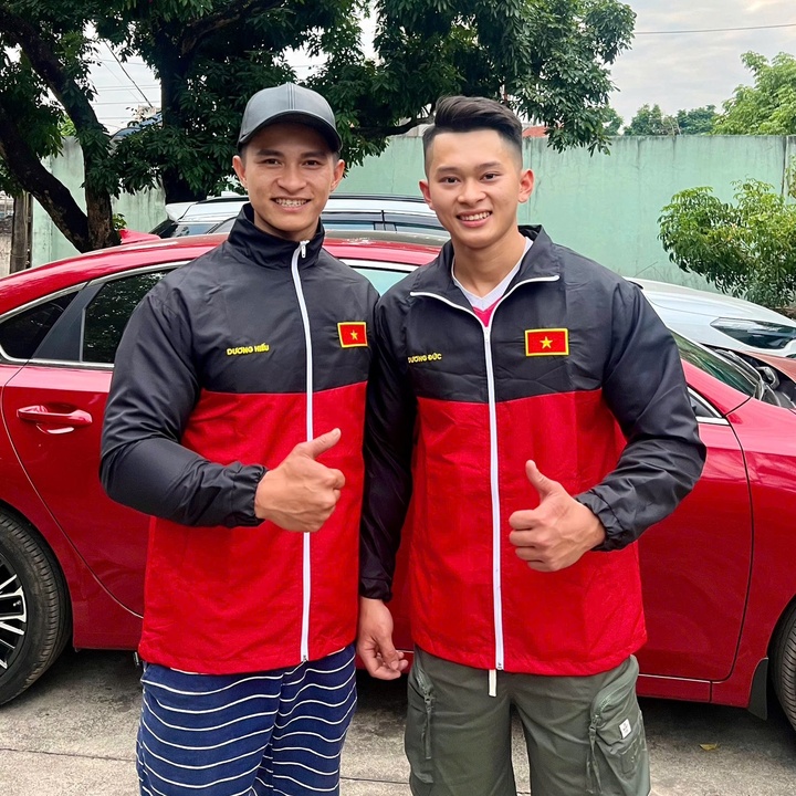 Dương Hiếu 20