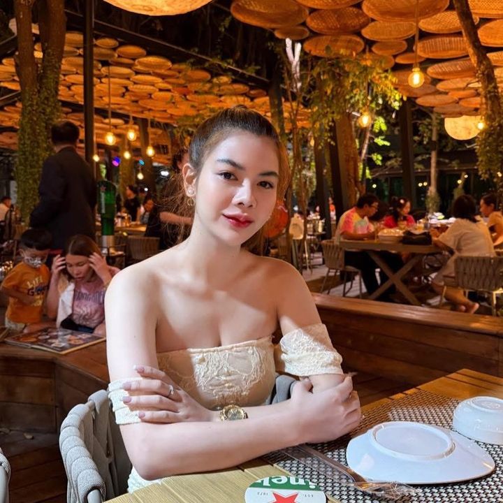 นุ๊กสาวเกินสกลนคร🍻