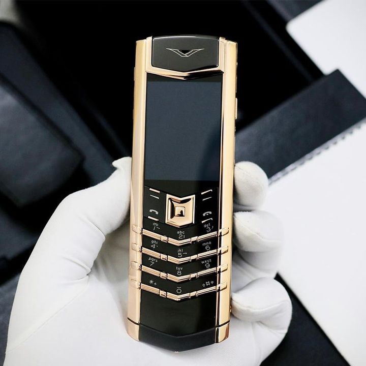 Vertu Luxury