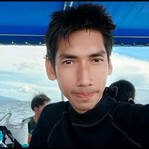 ณัฐฐ สอนดำน้ำ