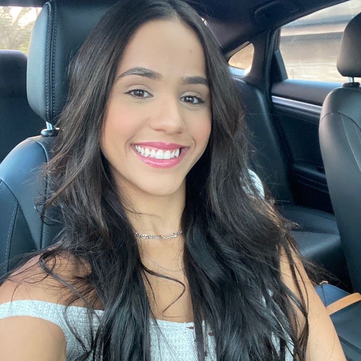 Dra Letícia Tenório
