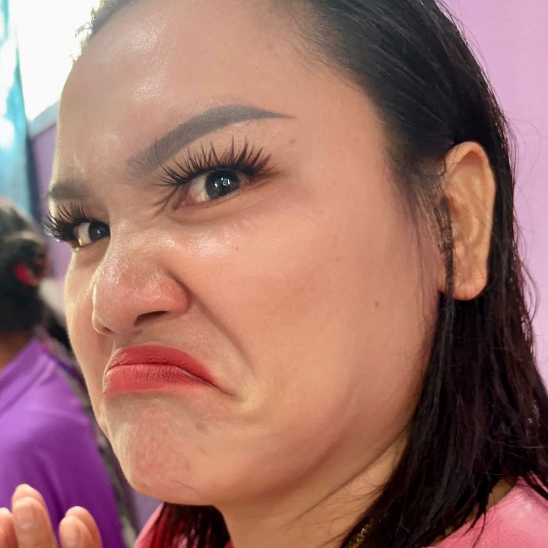 ยายหน่อย ป้อยแซ่บ(ช่องจริง)