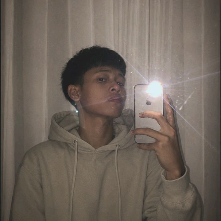 LUTHFI tapi cowok