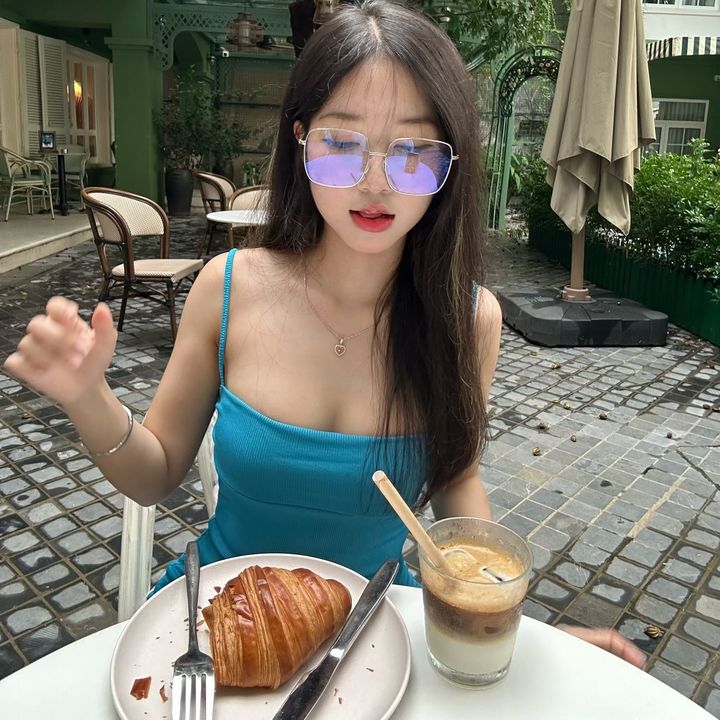 𝓛𝓪𝓷 𝓐𝓷𝓱𝓿𝓮𝓻2🐰