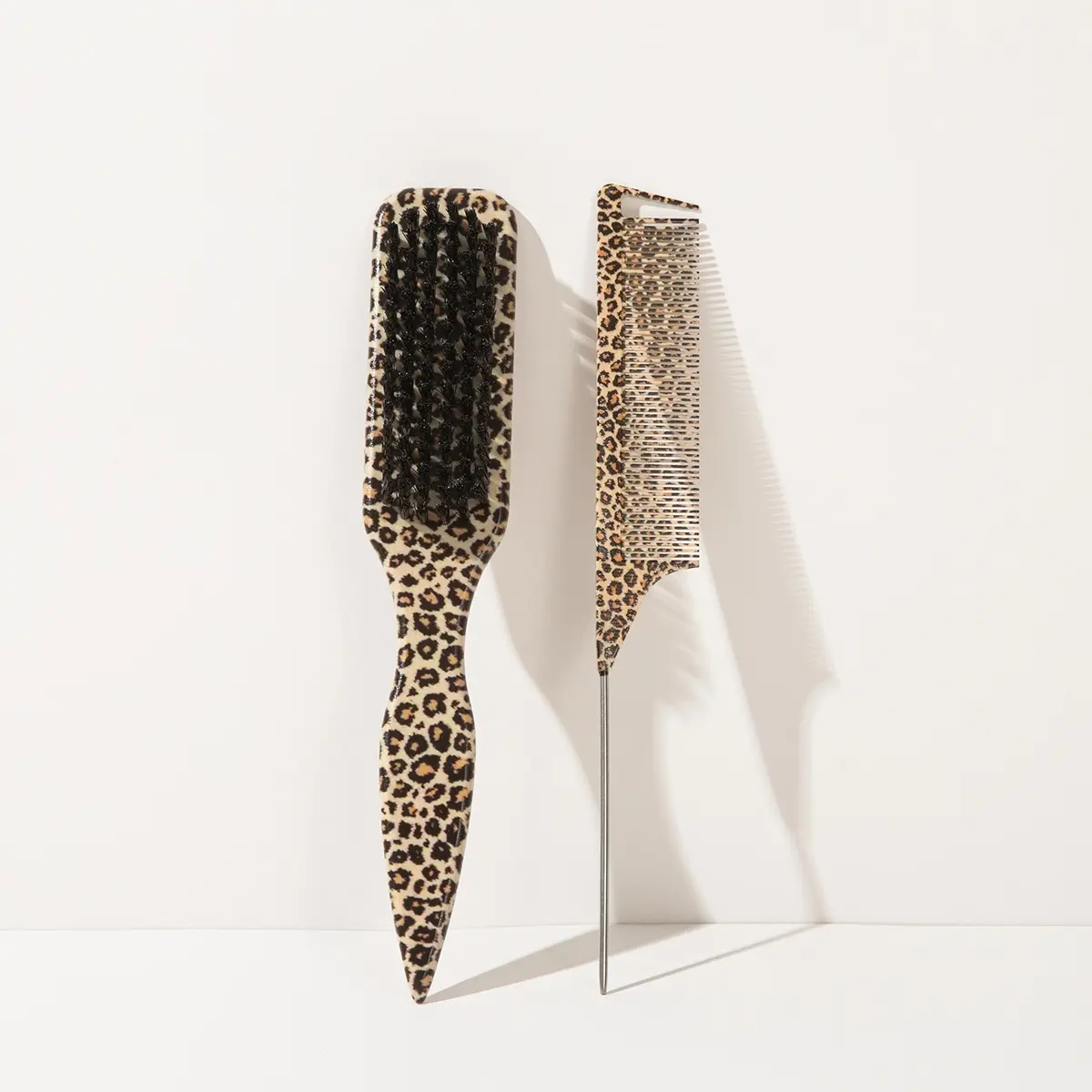 Leopard Comb 2 pcs of Leopard-print Pointed-tail Styling Combs. TikTok爆款商品分析 - GMV ...