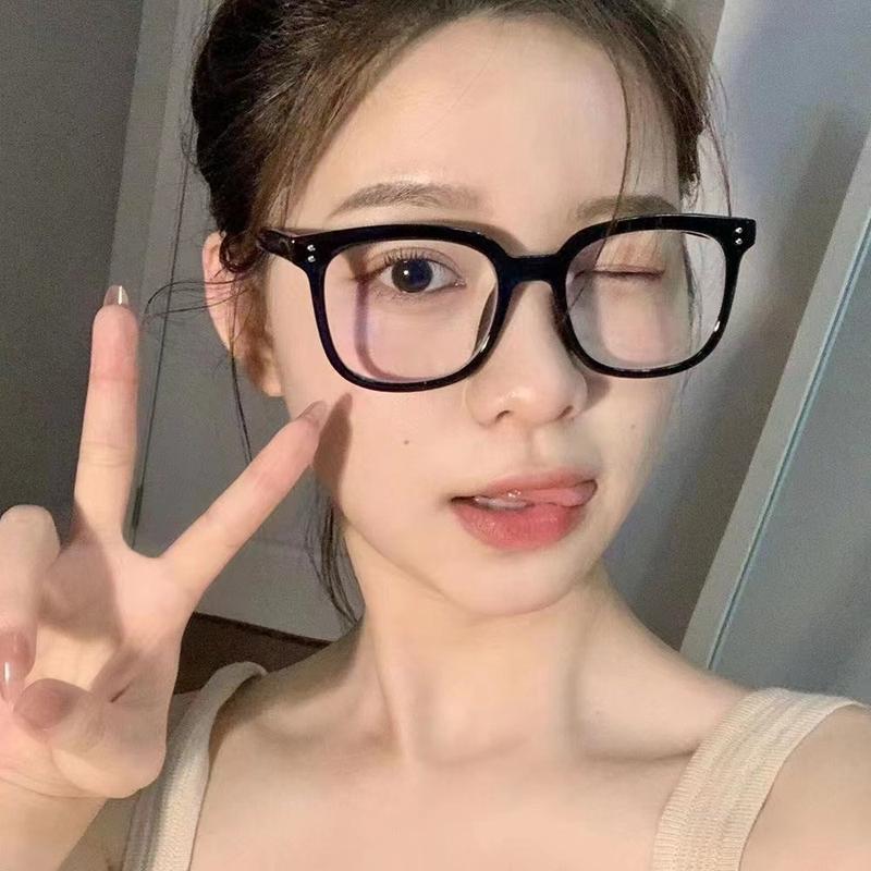 查看[Dalam Stok! Cermin Mata Anti-Biru, Bingkai Cermin Mata Lutsinar ...