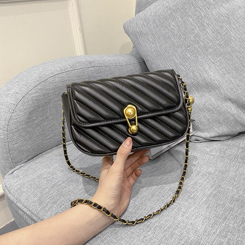 MUNIER★韓国★人気ブランド★RIDER SLING BAG_3COLORS 追跡あり MUSINSA | MUNIER Rider Sling Bag - Black