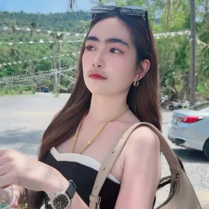 หยกแม่ค้าสายแร็พ