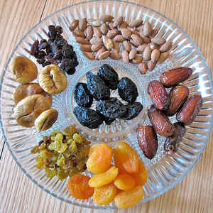 Pak Watan dried fruits
