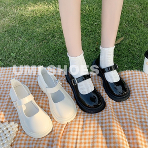 Thuymelody sneaker