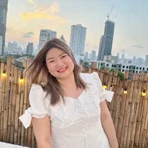 แนนเสื้อผ้าสาวอวบส่งไว