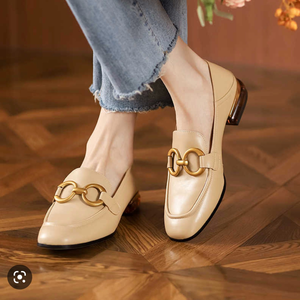 HOU SHOE MALL
