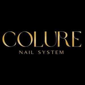 Colure Nails