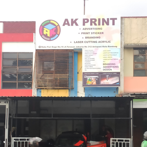 Akrilik Custom Bandung