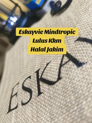 Eskayvie Mindtropic Vitamin Minda anak 13tahun ke atas,dewasa,warga emas 1btl 30biji rasa buah markisah makan sehari 2biji kemam lepas makan mindtropic junior 2-12thn rasa coklat 1btl 60biji #mindtropic #vitaminminda #eskayvie