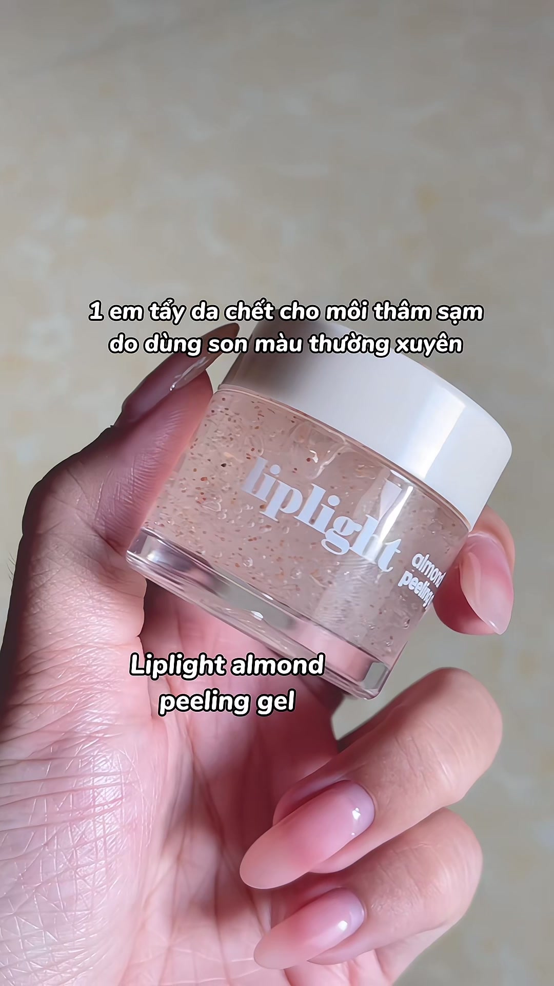 Đôi môi nhạy cảm của tui mê tdc môi dạng gel như này hơn nhiều nha 🤩 #fyp #viral #xuhuong #liplight #taydachetmoi #thammoi