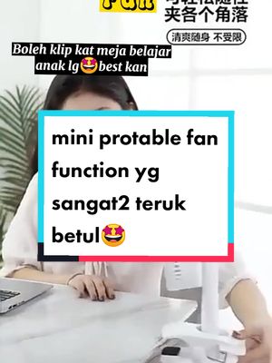 Akhirnya jumpa juga kipas mini angin yg function melatop gilerr untuk anak2 tyme belajar.. sekarang musim panas korang kena beli ni utk anak2 🤩 #minifans #kipasmini #kipasminiportable #deskfan #handheldfan #clipfan #clipfantiktokshop #tiktokshopmalaysia🇲🇾 #fyp #semogamasukfypツ #semogamasukberanda #staceyracuntiktok #inspirasiraya2023 #bazzarramadan 