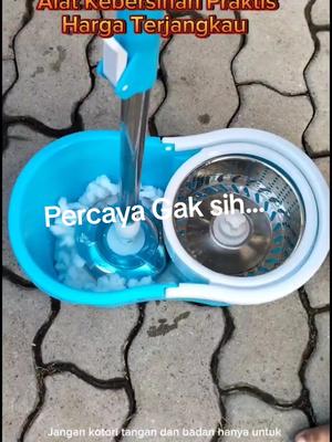 Jangan kotori tangan dan badan untuk hanya untuk mengepel Alat kebersihan serbaguna pel dan ember praktis dan mudah digunakan Bahan yang kokoh dan tahan lama Ember pembersih dan pengering pel dapat berputar optimal 360° #belanjaditiktok #fypシ゚viral #tokoonlineterpercaya #murahbanget #alatpelpraktis #alatkebersihan 
