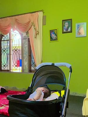 Selamat soree onty😂 Samaan yuk stroller sama dedek ratu❤️ Klik dibawah❤️❤️ #AnakKecilLucu #bayilucuimutgemoy #BayiGemesTikTok #buahhati #KumpulanBayiLucu #bebygemoy #bayilucugemes #anakbayi #VideoBayilucu #VideoBabyLucu #VideoAnakLucu #dedeimut #VideoLucuAnakanak #babylucudangemoy #videobayigemoy #VideoLucuAnak #AnakanakLucu #strollerbayi